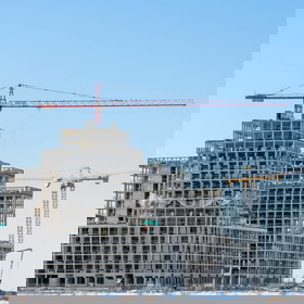 Robust and Scalable Robust and Scalable